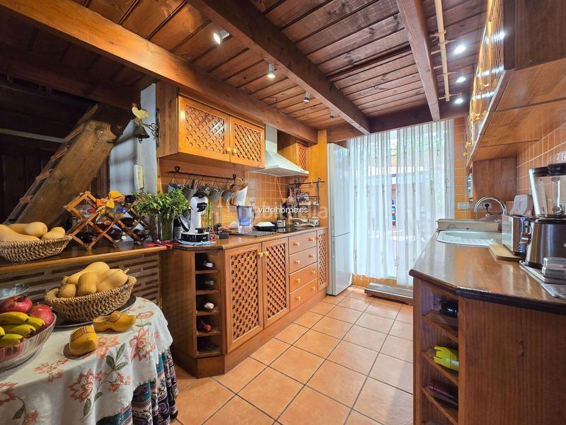 Foto 8fee9b45-16db-4dd2-9967-11af644236eb. Casa adosada en Almoines