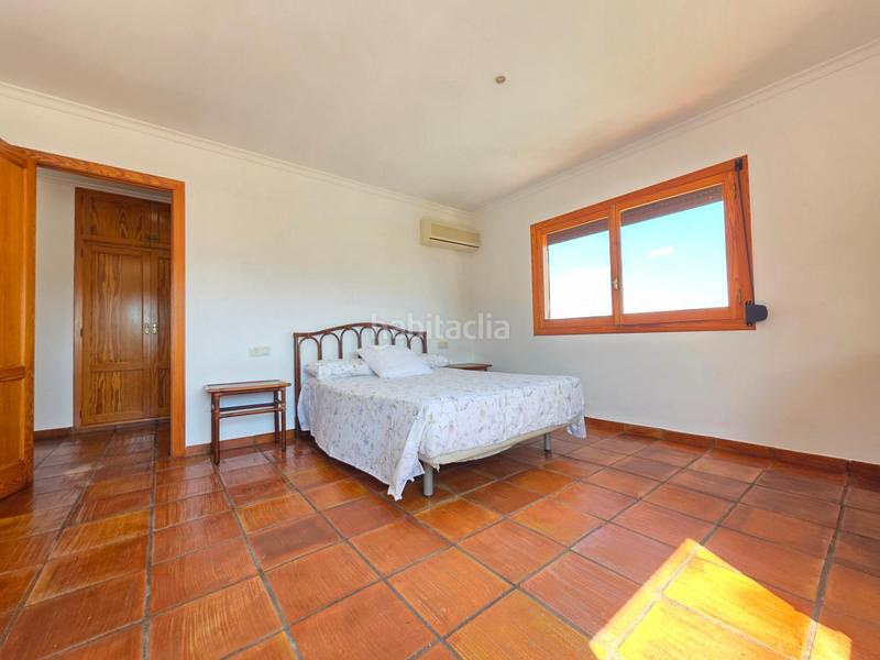 Foto aea403de-8e03-47aa-ba40-ac99f11659f0. Chalet fantástica villa en entorno ideal en Font d´en Carròs (la)