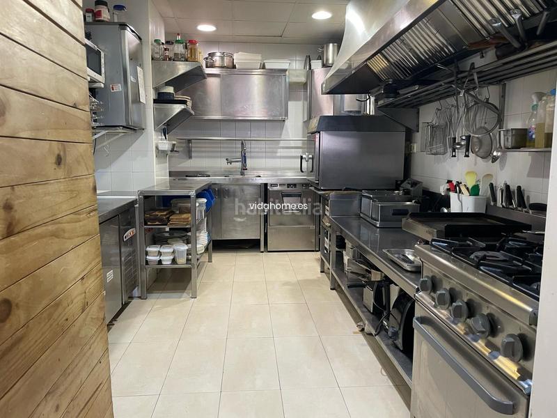 Foto 75aa67a3-30b4-446f-9457-b86f56c9048e. Local comercial traspaso local restauración gandía en Gandia