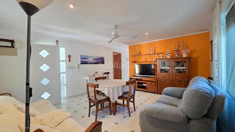 Foto 7e8e959e-6a16-4a29-9ecb-1d6266ab24cb. Chalet  en playa en Oliva playa Oliva