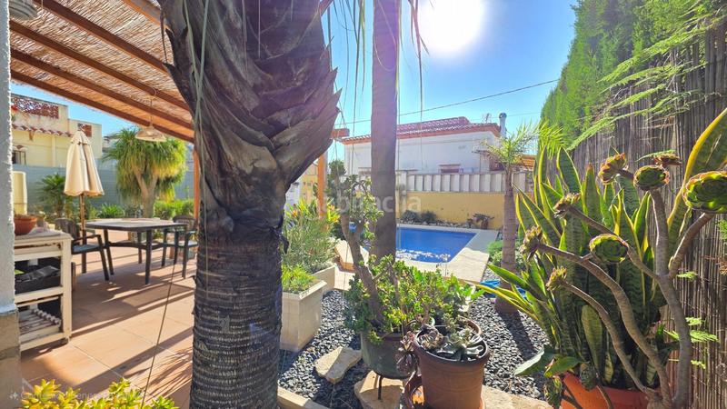 Foto d0e27d7d-19bd-4386-a047-14b69174ff4e. Chalet  en playa en Oliva playa Oliva