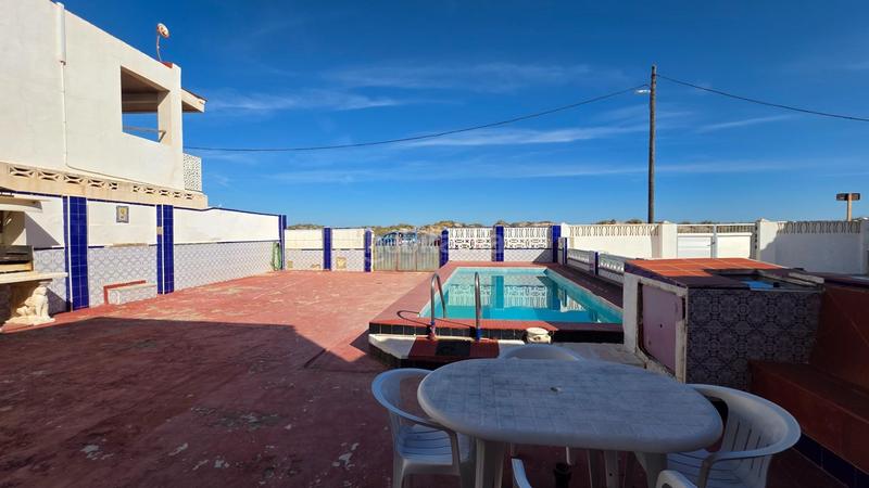 Foto 25b342e8-9d52-4d22-aa2d-311c0e920c34. Chalet tu casa frente al mar te está esperando en Gandia