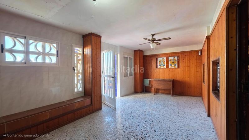 Foto 3e83bcaa-7898-4a4f-b435-1e334a5e61cb. Chalet tu casa frente al mar te está esperando en Gandia