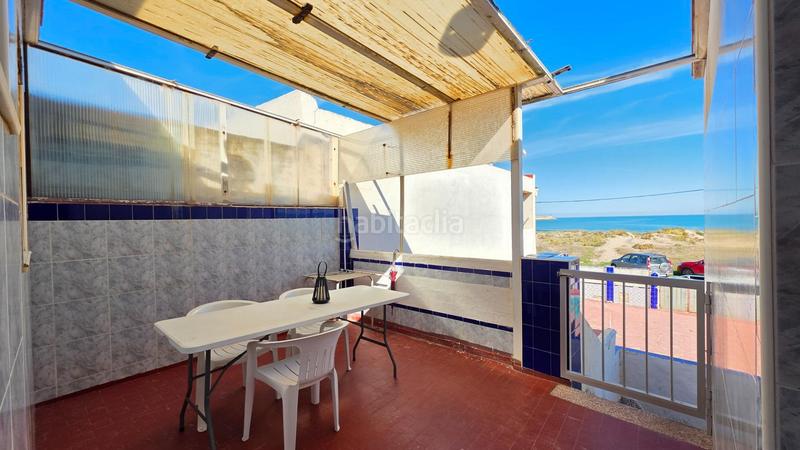 Foto 8bb16f25-2305-4608-9751-d49aad1f92c7. Chalet tu casa frente al mar te está esperando en Gandia