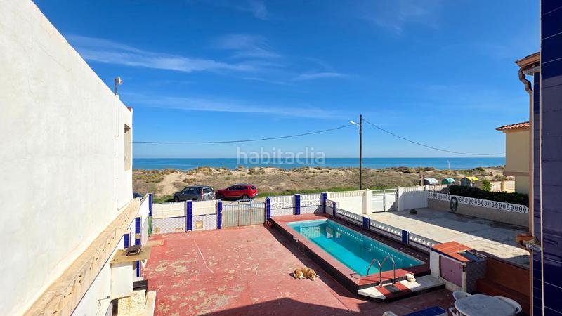 Foto b059e5a3-b701-4f5e-922e-48e1af406ccb. Chalet tu casa frente al mar te está esperando en Gandia