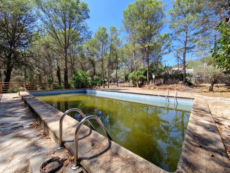 Foto f9b8540e-6528-4373-aa0b-7d02f09ae3e6. Chalet in Vilallonga / Villalonga