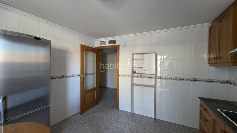 Foto 5bd192e9-a739-4fb7-8808-05865434c55f. Pis amb terrassa a Oliva pueblo Oliva