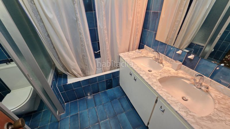 Foto bd2a0a94-3fe2-4c33-86b6-8717340c98b6. Dúplex amb aparcament piscina a Playa de Gandía Gandia