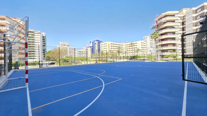 Foto d92de68d-b428-4931-b701-ed98dad479d9. Dúplex amb aparcament piscina a Playa de Gandía Gandia