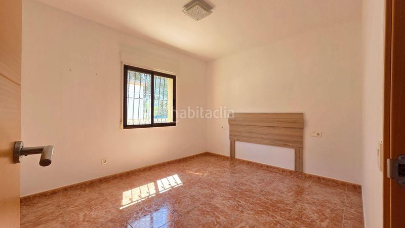 Foto f435fca2-885d-46cb-8971-c5601c08e243. Xalet a Urbanizaciones Gandia