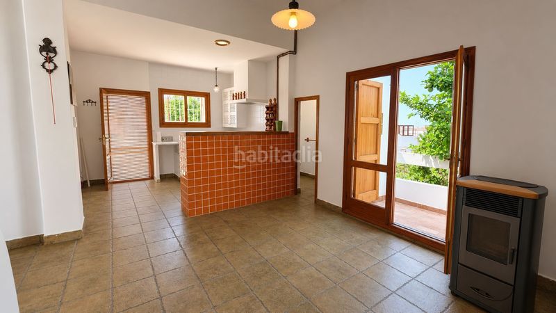 Foto f1b7857a-684e-42d7-9d9e-6e650352bc7e. Chalet en Oliva pueblo Oliva