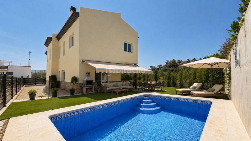 Foto 5ea388a1-9a24-4db2-a2e7-bf3fe120b0ea. Casa adossada amb piscina a Benicolet