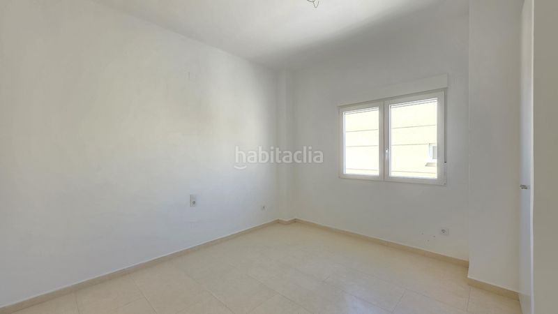 Foto a614a617-7688-4e8c-8db7-5c118be55660. Casa adossada amb piscina a Benicolet