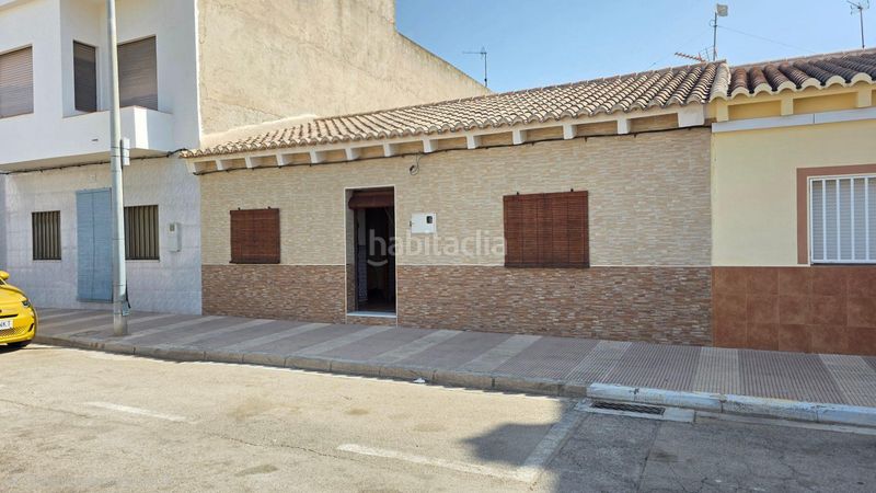 Foto ac2e5885-c346-4be1-8ef1-3bf5bc34a186. Casa amb aparcament a Daimús