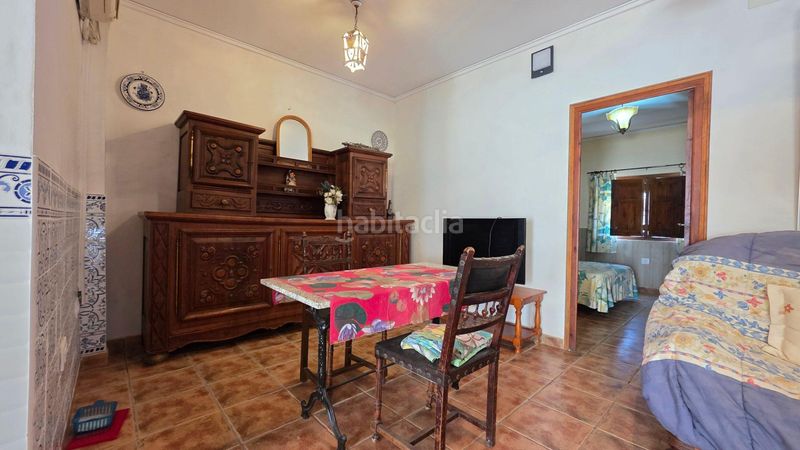 Foto c8eb4bed-33db-4411-bd4f-660c3d516f03. Casa amb aparcament a Daimús