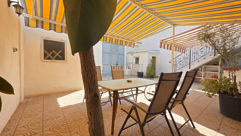 Foto f1a95473-af9d-48a4-864e-f19e78e56bec. Casa amb aparcament a Daimús