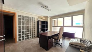 Oficina a Beniopa - Sant Pere. Oficina en venta en gandia