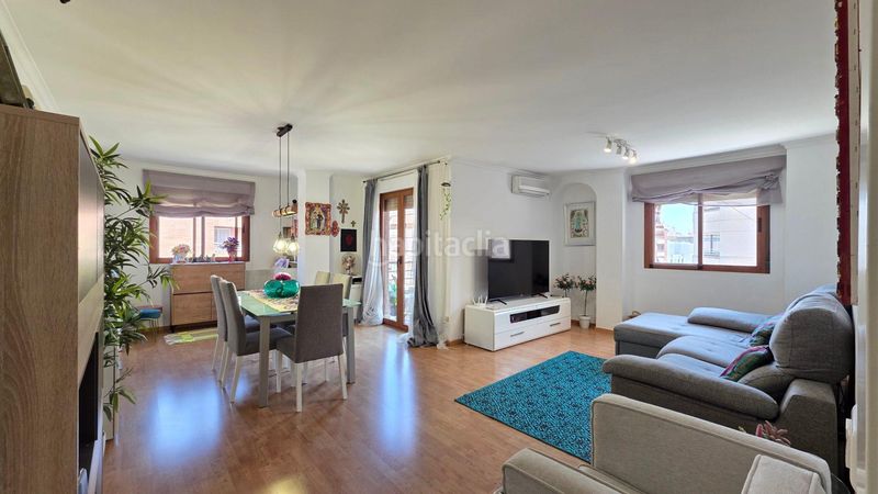 Foto f0ac44ae-eab4-41dd-948a-9a4bb0259729. Pis a Germaníes - Juzgados Gandia