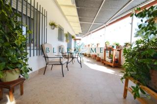 Chalet à Alhama de Murcia Ciudad. Negocio y casa en un solo inmueble