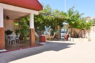 Chalet  Calle rio mundo. Dúplex con parcela en bahía