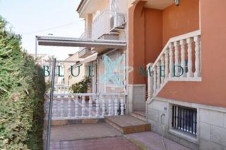 Triplex in Playa Sol. Triplex en playasol
