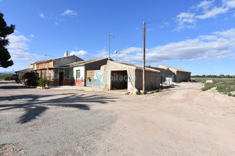 Foto b2863284-1c80-461e-984b-af802c396e47. Masia amb aparcament a Mazarrón casco urbano Mazarrón