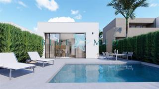 Chalet en Los Urrutias. Villas exclusivas en la playa del mar menor
