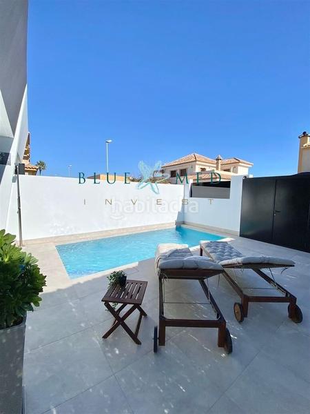 Foto c715d915-4024-4f9f-a79b-0b211db845dd. Chalet con parcheggio piscina in Santiago de La Ribera San Javier