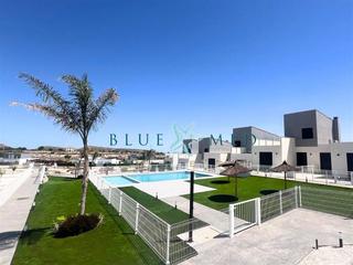 Chalet à Autovia autovía de murcia san javier (rm19) km 1,4, baño sn. Villas de nueva construcción de 3 dormitorios y 2 baños en un ca