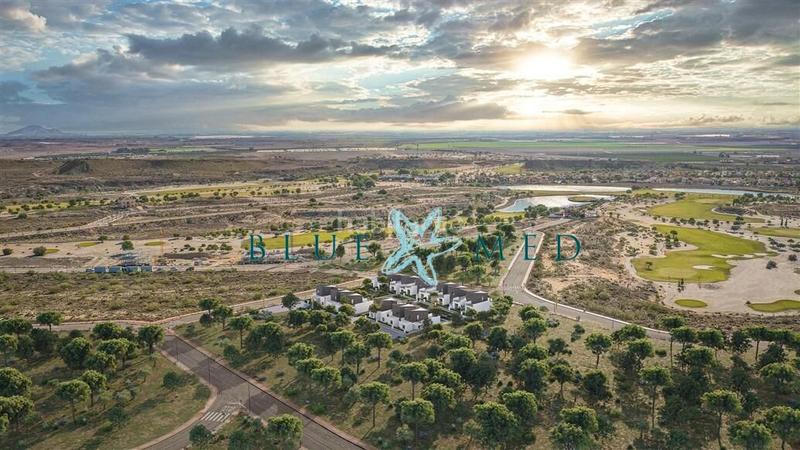 Foto c144b0d8-487e-4c43-890c-6c545f62771d. Xalet a autovia autovía de Murcia san javier (rm19) km 1 a Murcia