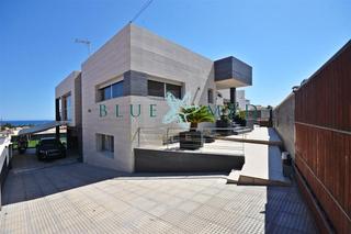 Chalet  Avenida de don antonio segado del olmo. Impresionante chalet a la venta en bolnuevo