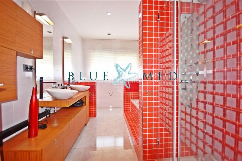 Foto cb3bc641-f601-487c-9716-a5b57a3d17fd. Chalet impresionante chalet a la venta en Bolnuevo en Mazarrón