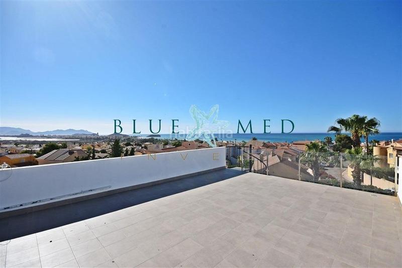Foto a778fc7c-e314-4c94-9604-29f08f5fcf17. Chalet impresionante chalet con parcela y vistas en Bolnuevo en Mazarrón