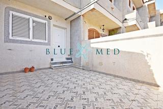 Duplex  Calle de la sierra de la pila-ordenación bahía. Dúplex céntrico y muy próximo a la playa
