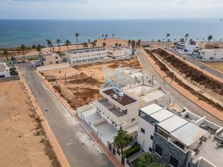Duplex  Calle embarcación columbretes. Fantásticos dúplex de obra nueva en el alamillo