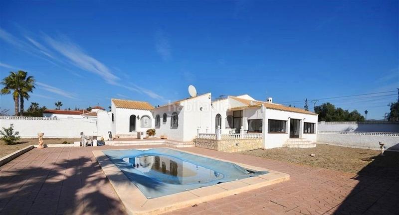 Foto 7a0335cd-407c-4fa3-a5db-9b883d5db3e9. Chalet preciosa casa cerca de las playas en Mazarrón casco urbano Mazarrón