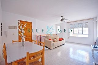 Dúplex  Calle de san isidro. Amplio dúplex a sólo 200 metros de la playa