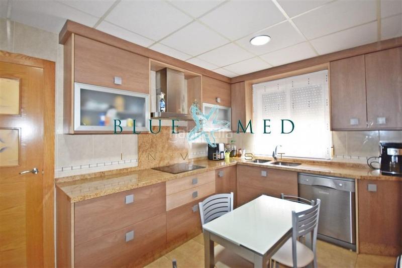 Foto 54b312cb-07c1-4a48-9b6f-07cef9c5e34b. Casa fantástica casa con solárium y sótano en Mazarrón casco urbano Mazarrón