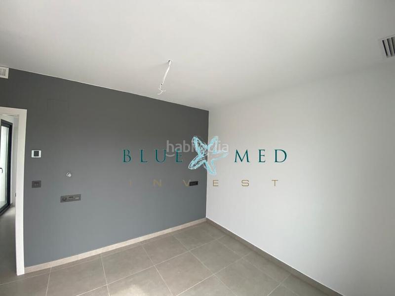 Foto 45300657-60db-4bcc-ba59-aad5111106b3. Chalet with parking pool in Centro Alcázares (Los)