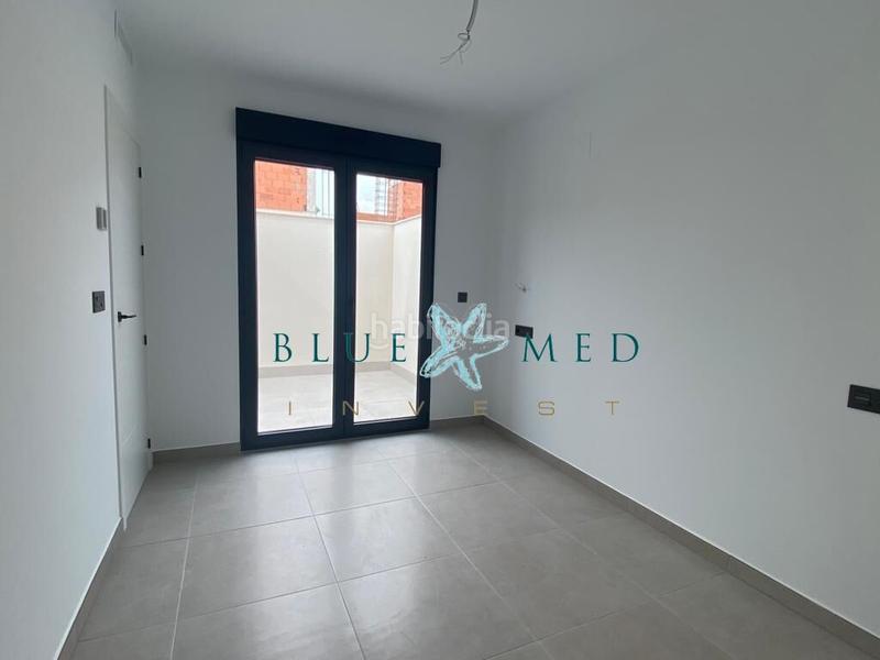 Foto bc6a01a9-500e-4dc1-8833-77d4dd76964c. Chalet with parking pool in Centro Alcázares (Los)