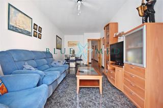 Flat  Calle de fajardo. Amplio piso con garaje a 500 metros de la playa