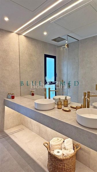 Foto 4b841006-35a5-475b-874d-4d6b5d308f30. Chalet villa de lujo a estrenar en Veneziola la manga del mar menor en Manga del Mar Menor (La)