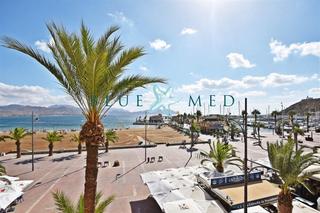 Appartement  Calle de francisco martínez muñoz. Piso con plaza de garaje en primera línea del paseo marítimo