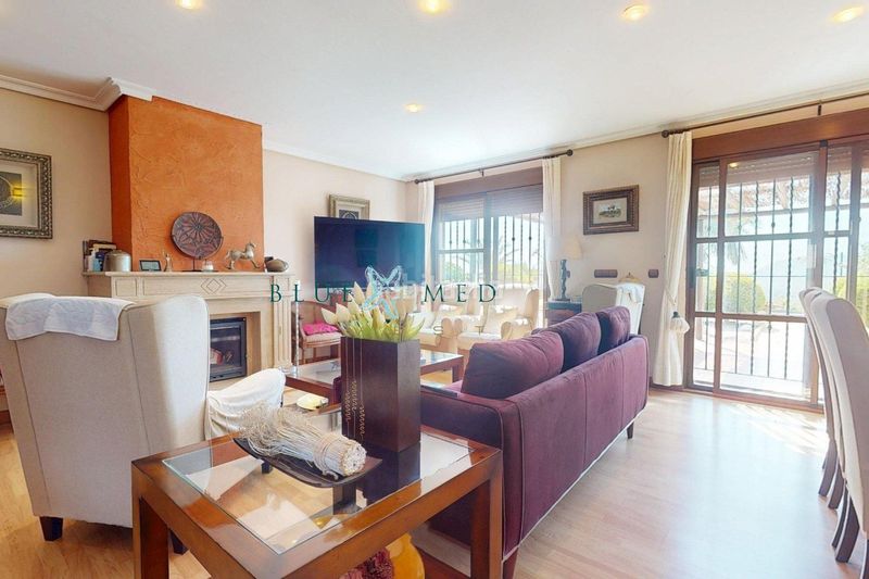 Foto 4c1af959-0f47-4dfe-b2c9-52e62aaabc95. Casa amb aparcament piscina a Los Collados-Los Geraneos Águilas