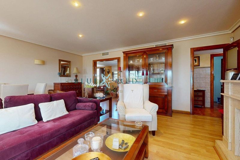 Foto 515a9c77-2c4d-4f97-8fec-0c98103371ba. Casa amb aparcament piscina a Los Collados-Los Geraneos Águilas