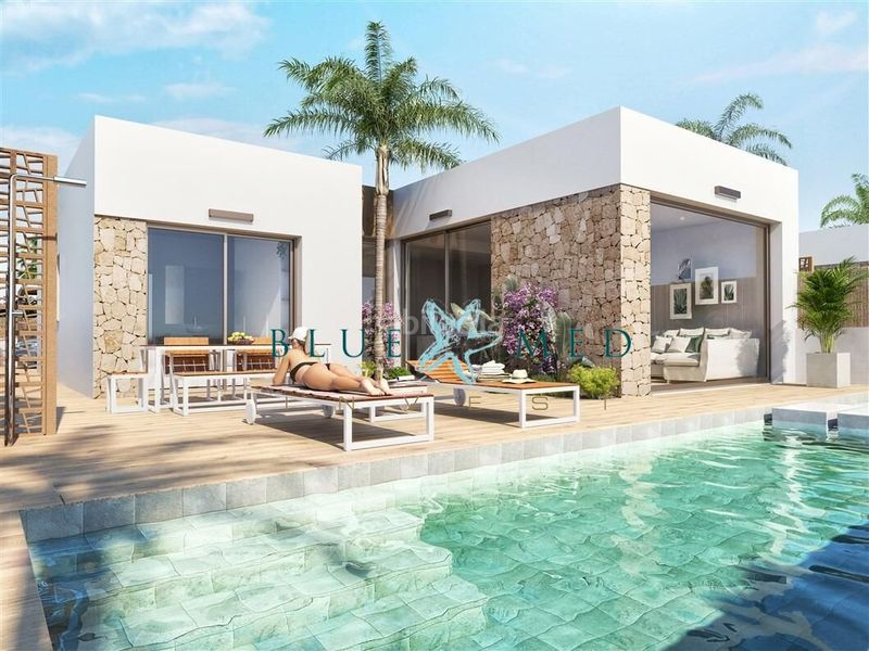 Foto dd0e0e46-b64a-43df-8bba-f1a452054a24. Xalet amb piscina a Las Lomas de Rame-Bahía Bella Alcázares (Los)
