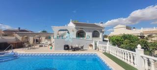 Maison  Calle calle albuñol. Villa carmen bien mantenida, piscina privada y zona de entreteni