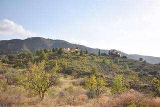 Chalet  Aguaderas. 2 chalets en una parcela grande con vistas hacia lorca