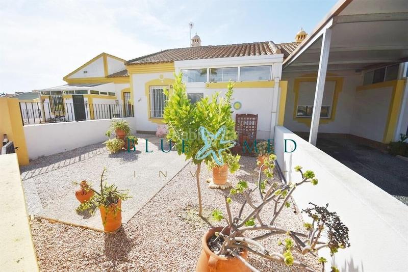 Foto 03a4895e-82f1-47c0-898e-61b5494decf5. Casa un tesoro escondido en mazarron country club!! en Mazarrón