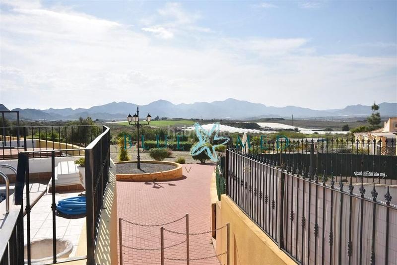 Foto e3f32eaa-0eeb-4587-8311-9ec3512db1e1. Casa un tesoro escondido en mazarron country club!! en Mazarrón